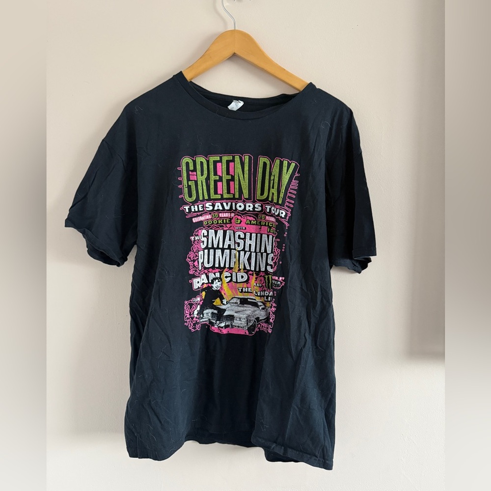 Green Day Saviors Tour Graphic Tee